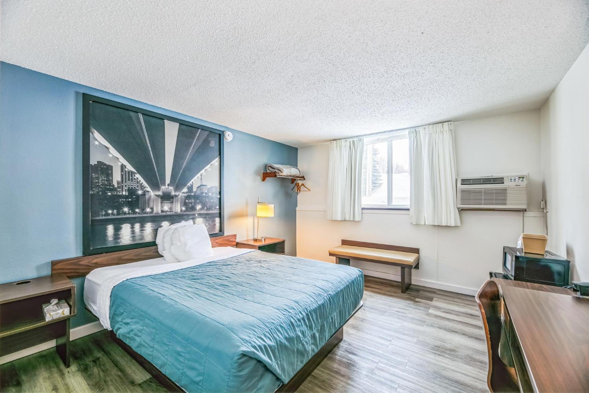 Hotel 8 Fergus Falls Buitenkant foto